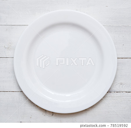 Plate on a table Plate on a table 78519592