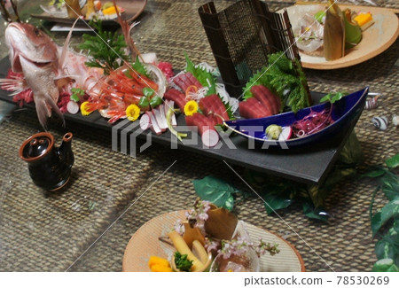 sashimi Assortment of sashimi sashimi Assortment of sashimi 78530269