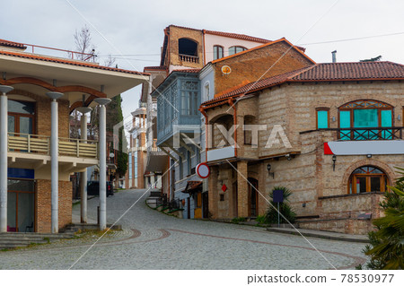 Traditional houses on narrow winding streets of Sighnaghi Traditional houses on narrow winding streets of Sighnaghi 78530977
