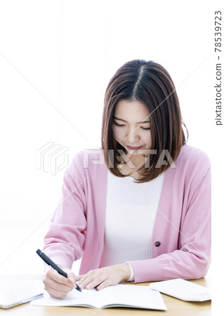 家庭戶口本女 家庭戶口本女 78539723