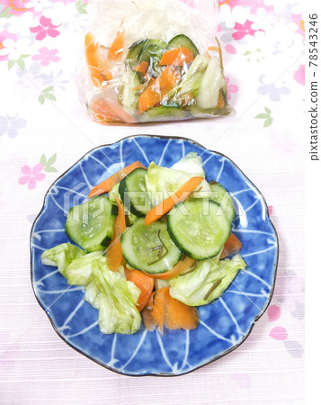 Lightly pickled cucumber, cabbage and carrot Lightly pickled cucumber, cabbage and carrot 78543246