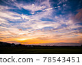 A sunset 78543451