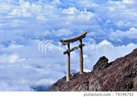 Mount Fuji - Torii Gate in the Sky 78546792