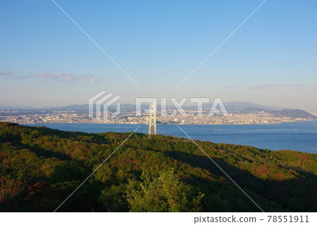 Akashi Kaikyo Bridge seen from the Kaikyo Observatory on Awaji Island, Hyogo Prefecture Akashi Kaikyo Bridge seen from the Kaikyo Observatory on Awaji Island, Hyogo Prefecture 78551911