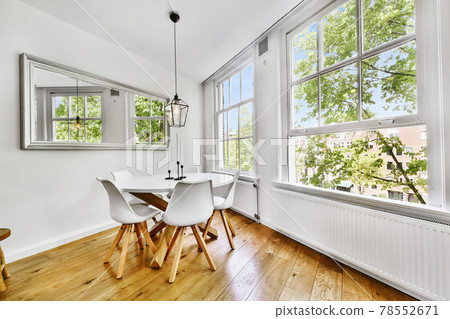 Bright dining room 78552671