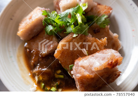 turnip cake on a table 78557040