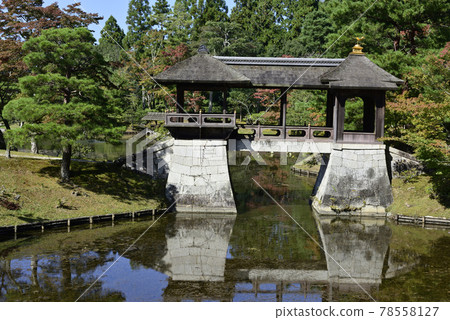 Shogakuin Riku Umikomi Chitose Bridge 78558127