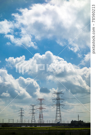 藍天白雲高壓線塔 藍天白雲高壓線塔 78560213