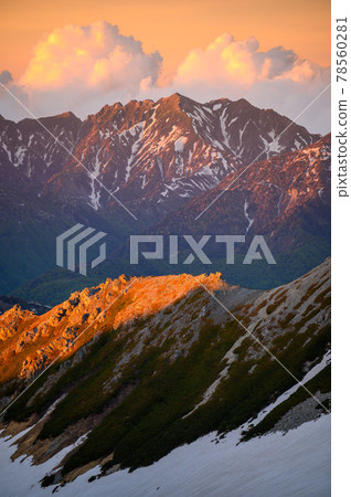 View Ushirotateyama from the front of the sword 78560281