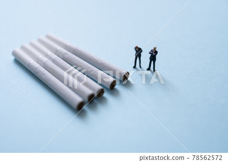 煙草和商人風格的微型玩偶 煙草和商人風格的微型玩偶 78562572