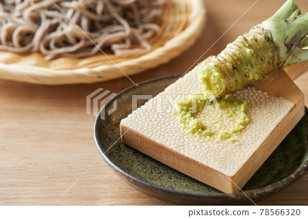 元山葵和森葉 78566320