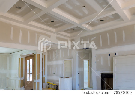 Renovation house remodeling new house empty apartment room Renovation house remodeling new house empty apartment room 78570100