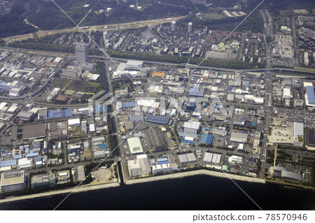Aerial view of the vicinity of Sachiura Station on the Yokohama Seaside Line Aerial view of the vicinity of Sachiura Station on the Yokohama Seaside Line 78570946