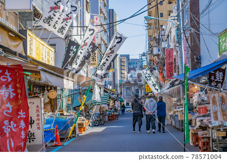 東京築地場外市場的城市景觀 78571004