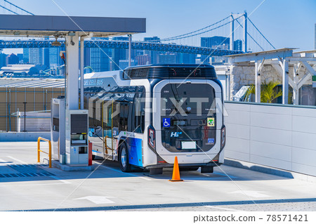 Tokyo cityscape Toyosu hydrogen station 78571421