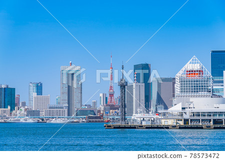 Cityscape of Tokyo Scenery from Toyosu Gururi Park to Harumi Passenger Terminal 78573472