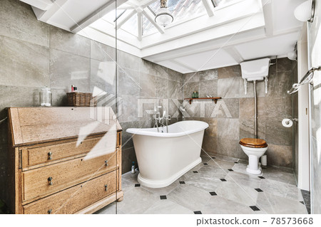 Modern bathroom interior 78573668