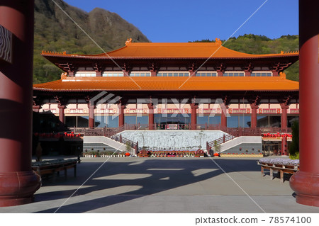 風中的群馬之旅(台灣的寺廟北光山法水寺,使群馬的榛名山腳下,風之谷,日本的避風港。) 風中的群馬之旅(台灣的寺廟北光山法水寺,使群馬的榛名山腳下,風之谷,日本的避風港。) 78574100