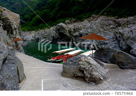 View of Shikoku / Oboke Koboke / Oboke sightseeing boat platform / Miyoshi City, Tokushima Prefecture (3) View of Shikoku / Oboke Koboke / Oboke sightseeing boat platform / Miyoshi City, Tokushima Prefecture (3) 78575468
