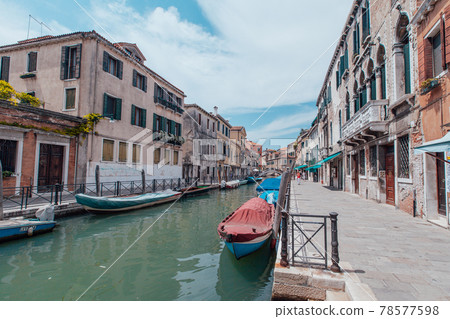 Little venetian romantic canal, Venice, Italy Little venetian romantic canal, Venice, Italy 78577598