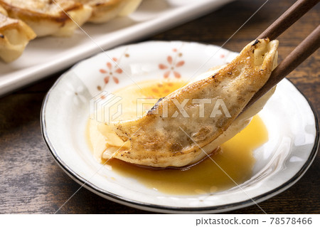 煎餃子 煎餃子 78578466