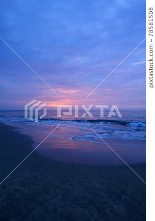 多雲日出 茨城縣 河原海灘 日立市 多雲日出 茨城縣 河原海灘 日立市 78581508