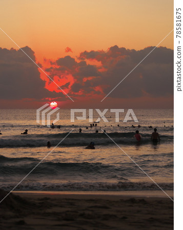 Sunrise from the beach (Nha Trang, Vietnam) Sunrise from the beach (Nha Trang, Vietnam) 78581675