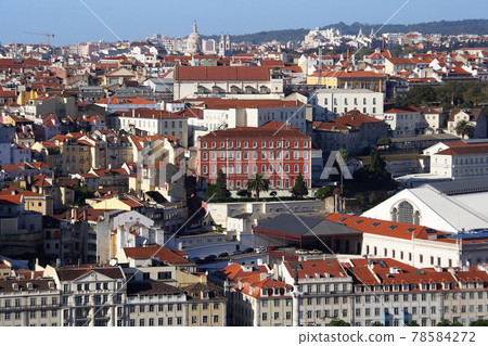 City view from Castelo de S. Jorge in Lisbon, Portugal 78584272