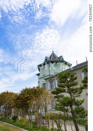 Sonbun Memorial Hall in Kobe Maiko Park in summer 78584907