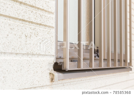 窗口與表面晶格 78585368