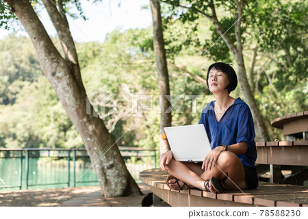 woman working at outdoor 78588230