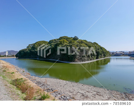 Zhou Moat of Yamato Takeru Shiratori 78589610
