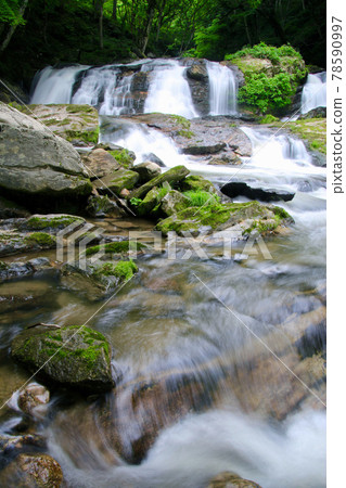 Eryuta Waterfall (Samegawa Village, Fukushima Prefecture) Eryuta Waterfall (Samegawa Village, Fukushima Prefecture) 78590997