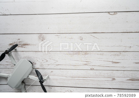 Drone_tree background 78592089