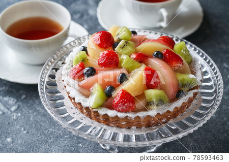 Fruit tart  78593463