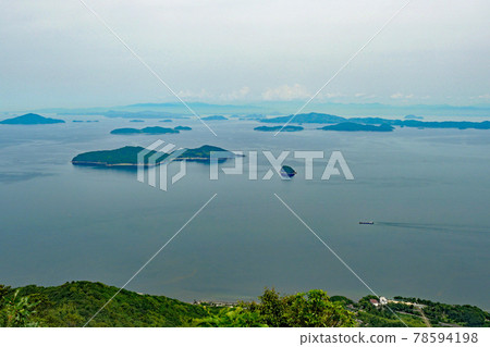 Seto Inland Sea seen from the top of Zenitsuboyama Seto Inland Sea seen from the top of Zenitsuboyama 78594198