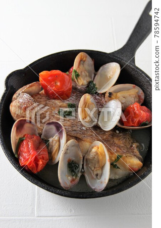 White fish aqua pazza Italian food White fish aqua pazza Italian food 78594742