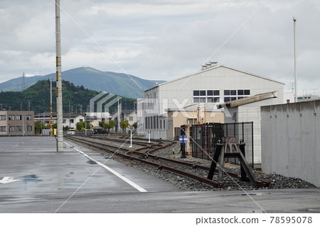 Fukushima Seaside Railway Onahama Station (after the earthquake) Fukushima Seaside Railway Onahama Station (after the earthquake) 78595078