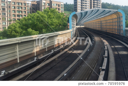 捷運 軌道 交通工具 大眾運輸 MRT 交通設施 旅遊 旅行 78595976