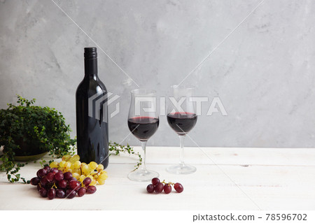 紅酒和葡萄 78596702