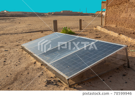 Solar energy generation with a solar module in the desert near Nuri in Sudan to generate electricity from sunlight, Africa Solar energy generation with a solar module in the desert near Nuri in Sudan to generate electricity from sunlight, Africa 78599946