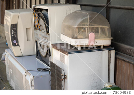 Unused items in front of the house Unused items in front of the house 78604988