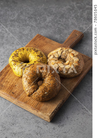  bagel  78605845