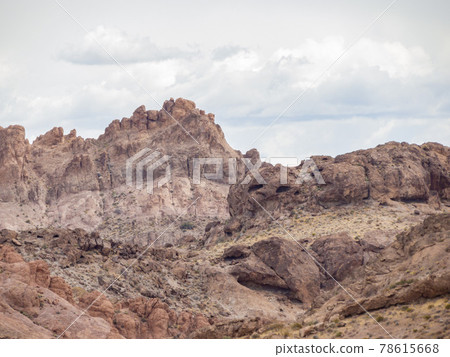 Beautiful landscape around the El Dorado Trail Beautiful landscape around the El Dorado Trail 78615668