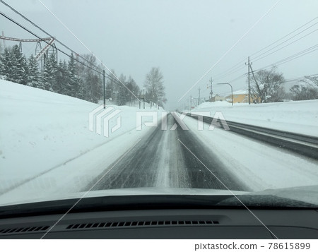 Hokkaido drive in winter Hokkaido drive in winter 78615899
