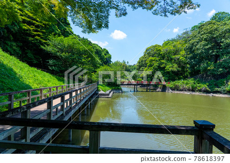 三重縣龜山市龜山書園龜山城附近的風景 三重縣龜山市龜山書園龜山城附近的風景 78618397