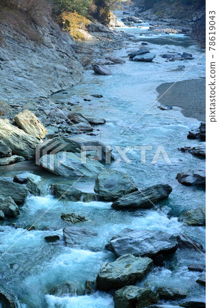 A pure mountain stream over which "Kazura Bridge" is built A pure mountain stream over which "Kazura Bridge" is built 78619043