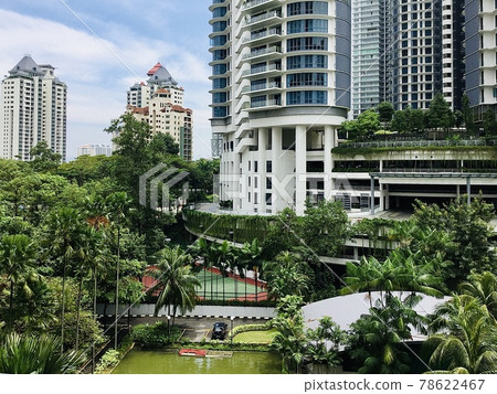 Southeast Asian condominiums (Kuala Lumpur / Malaysia) Southeast Asian condominiums (Kuala Lumpur / Malaysia) 78622467