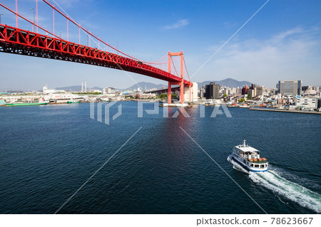 福岡縣北九州市若門大橋和多海灣的風景 78623667