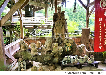 Seven Lucky Gods Jurojin Sacred Ground Koyasu Daishi Girth Awarding Center, Owl Temple, Komyoji Temple in Hirafuku, Sayo Town, Owl Display 78629073